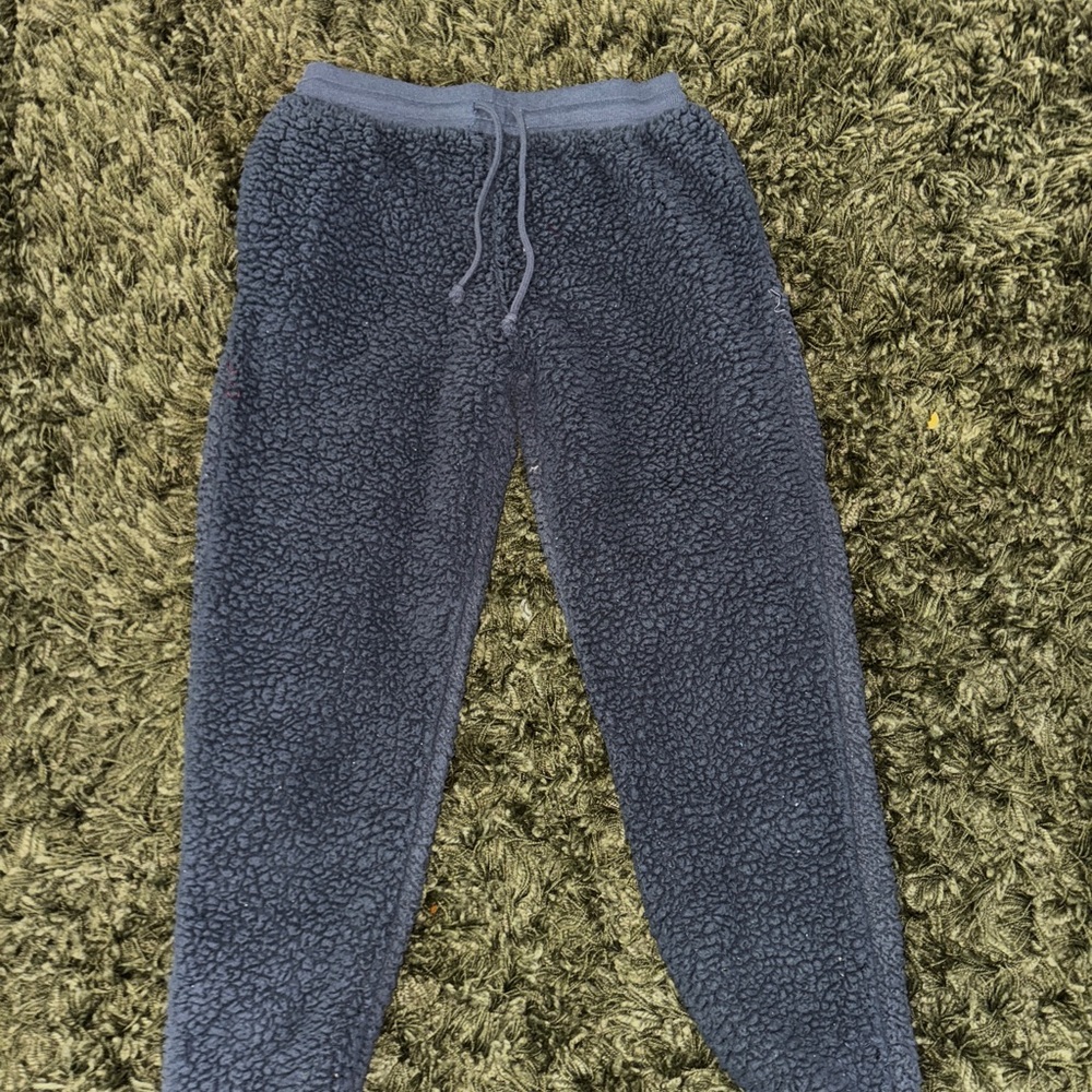 Cozy Fleece Joggers in Dark Gray